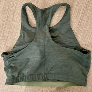Outdoor Voices Like New Green TechSweat Crop Top